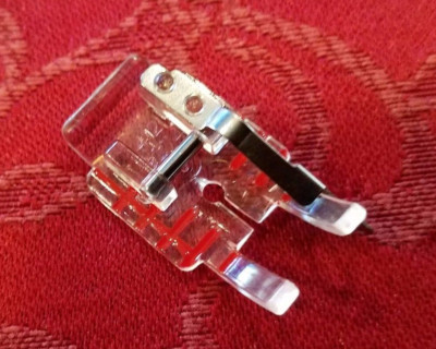 Clear 1/4'' Piecing Guide foot Husqvarna Viking Emerald 116,118,122 # 4129274-45 