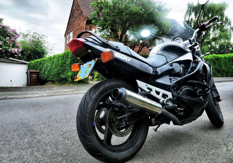Suzuki gsxf 600