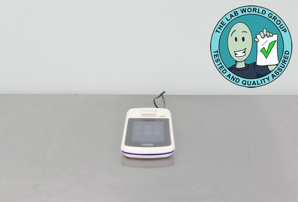 Qubit 3 Fluorometer with Warranty SEE VIDEO