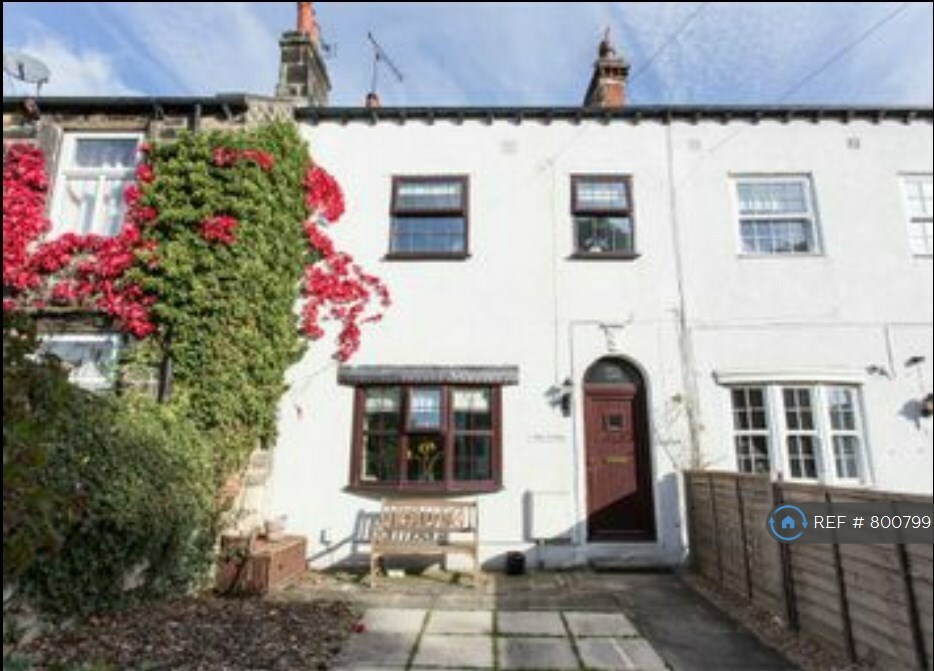 2 bedroom house in Main Street, Leeds, LS17 (2 bed) (800799) in