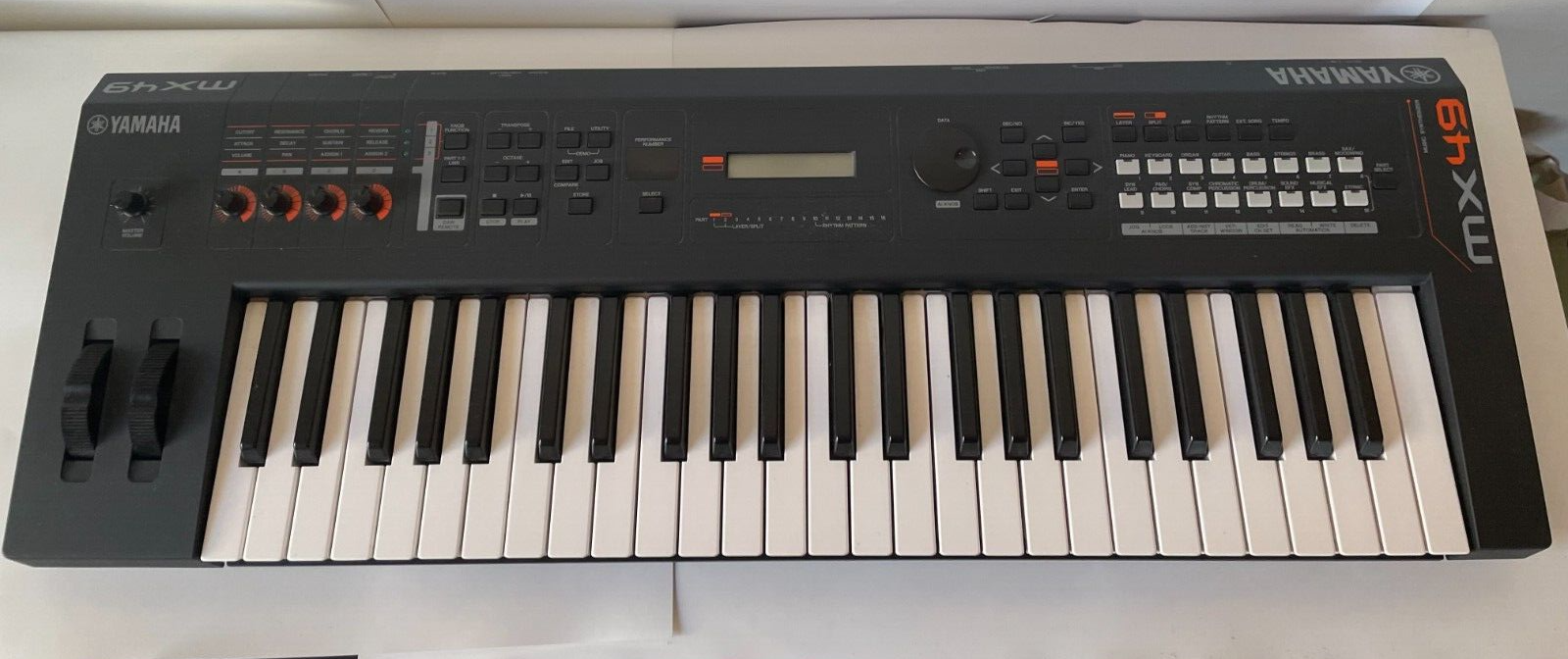 ヤマハ シンセサイザー YAMAHA MX49 BK 専用ソフトケース付き YAMAHA