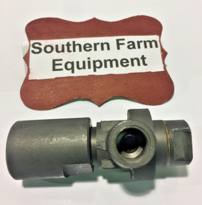 JOHN DEERE INJECTOR,650,750,CH14620. YANMAR 155,220,226,1300,1802,1810,1820,2002