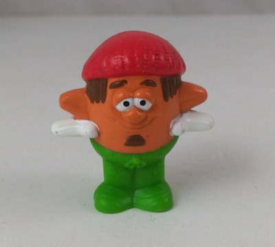 1999 The Nuttiest Nutcracker Cracked Mac 1.75'' Carl Jr's/ Hardee's Toy