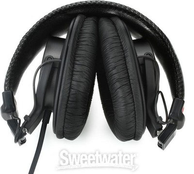 Sony MDR-7506 Closed-back Professional Headphones