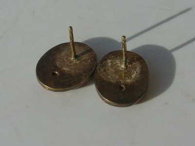 Antique Vtg Carved Floral Flower Chinese Cinnabar Pierced Earrings