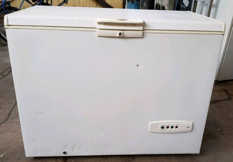 Whirlpool chest freezer in Cregagh, Belfast Gumtree
