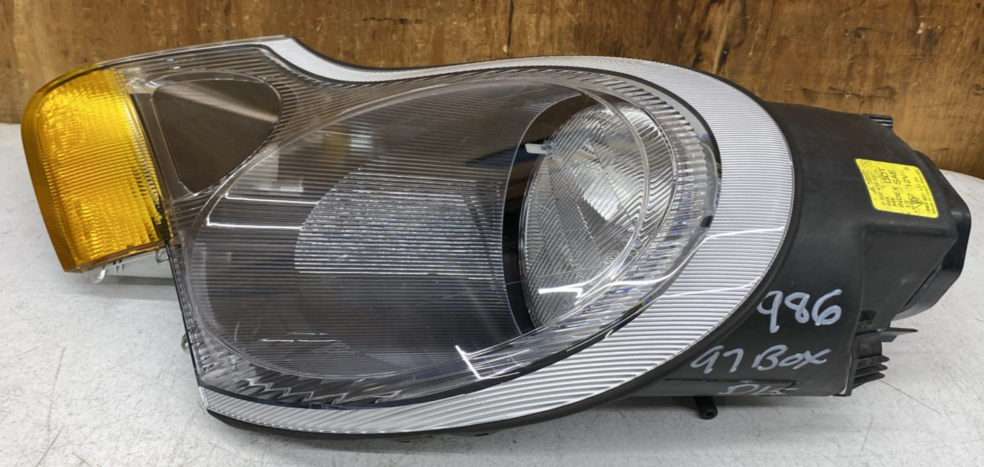 ひ　1113 1997 Porsche Boxster 986 Driver Side Headlight Lamp Halogen