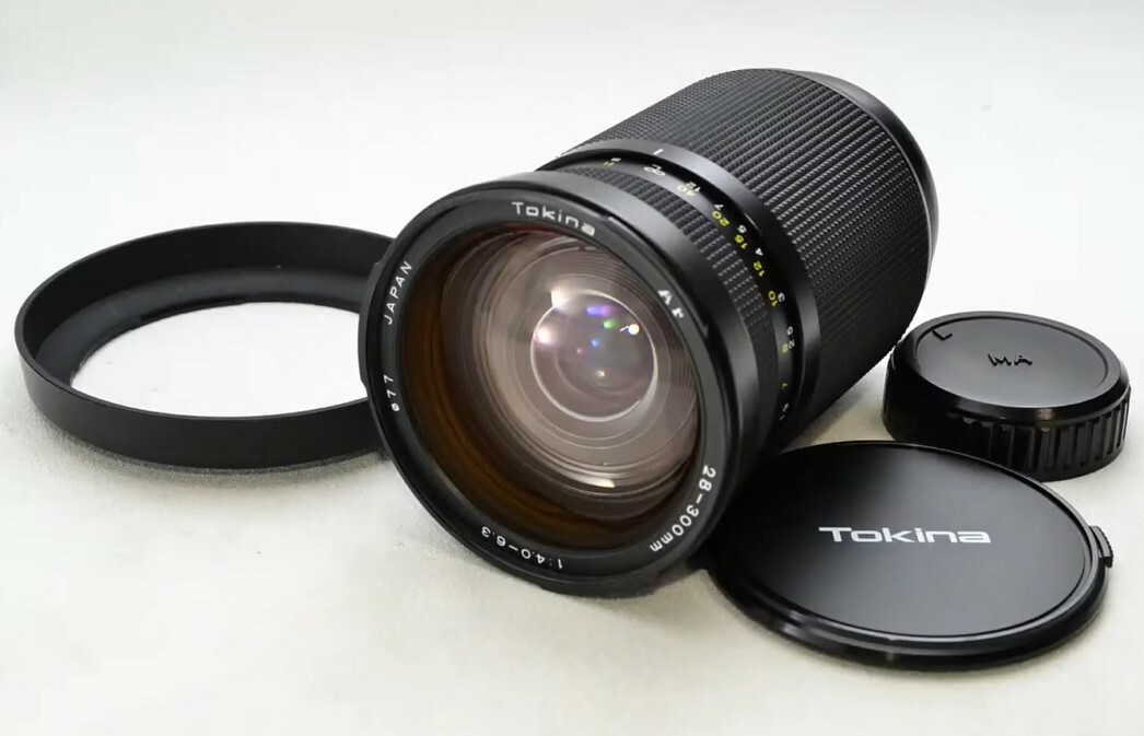 Tokina EMZ283AF 28-300mm f/4-6.3 Lens for Sony/Minolta 35MM