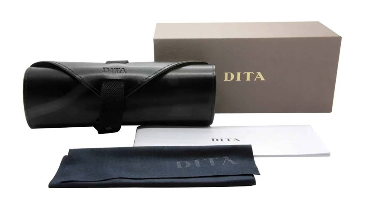 【2個セット売り】DITA ブラックレザー巻取り式メガネケース $_57.JPG?set_id=880000500F
