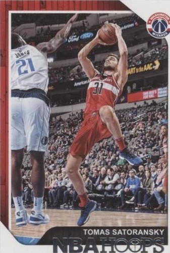 2018-19 Panini NBA Hoops - Tomas Satoransky #69