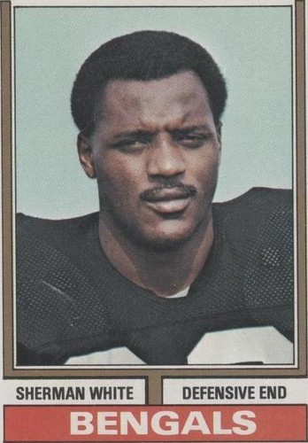 1974 Topps Baseball - #604 1974 Rookie Infielders F. White/A