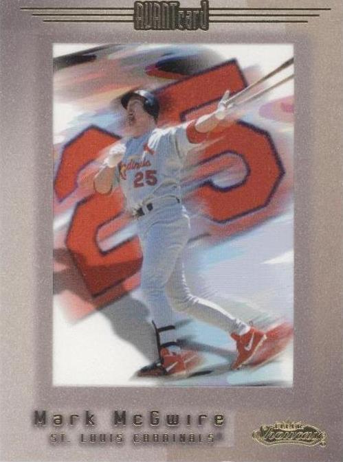 2001 Fleer Showcase - Mark McGwire #102