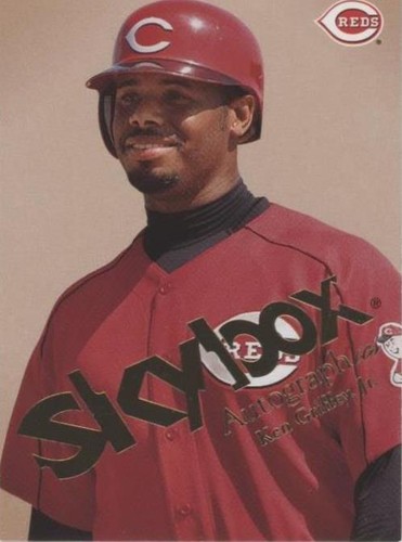KEN GRIFFEY JR. PSA 8 2004 Skybox Autographics #9 Mariners
