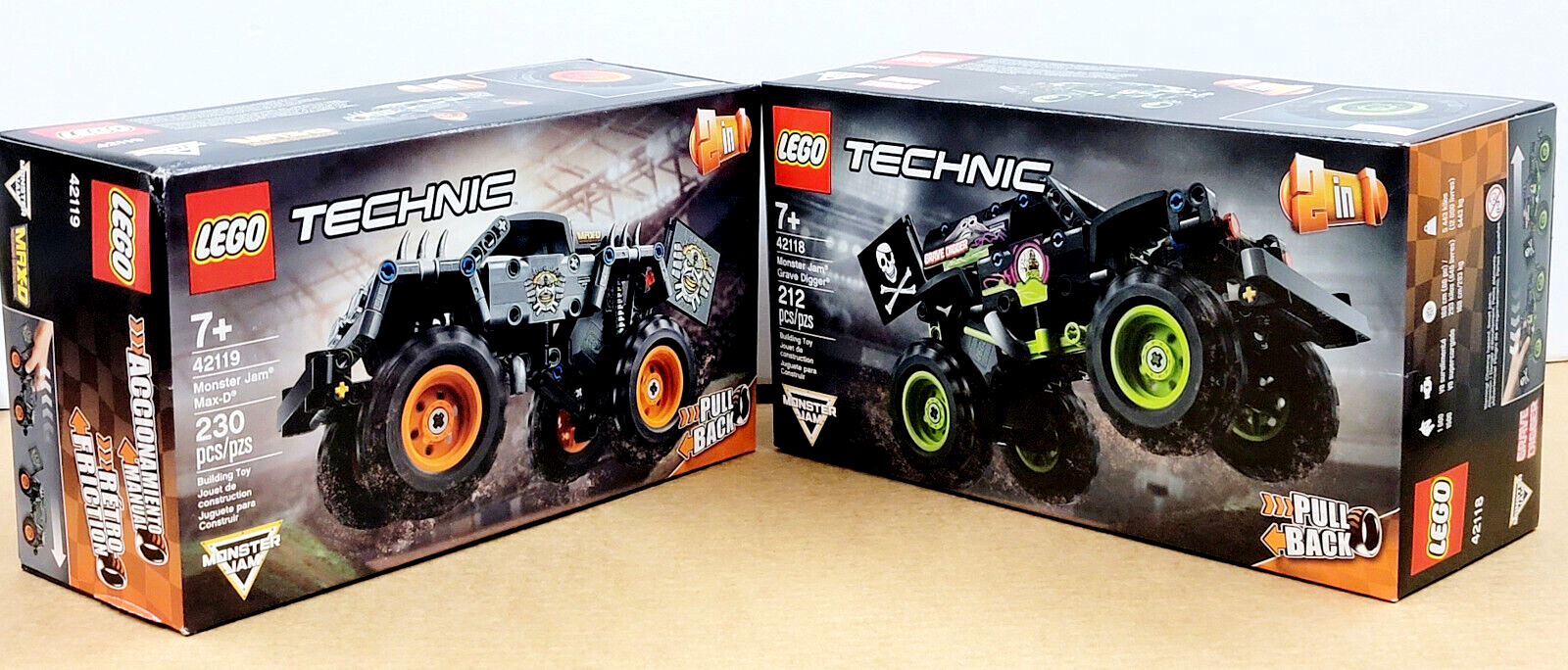 LEGO 42118 Monster Jam Grave Digger & LEGO 42119 Monster Jam Max-D