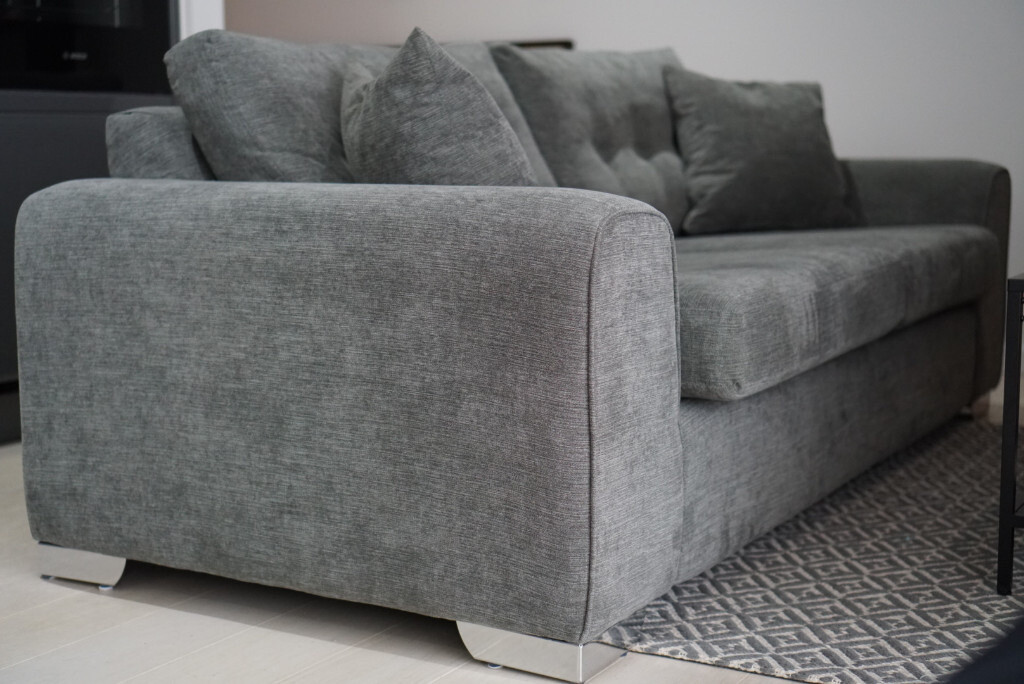 Sofology Sofa Bed w/ Dedicated Mattress. Normally £1,000+. Excellent