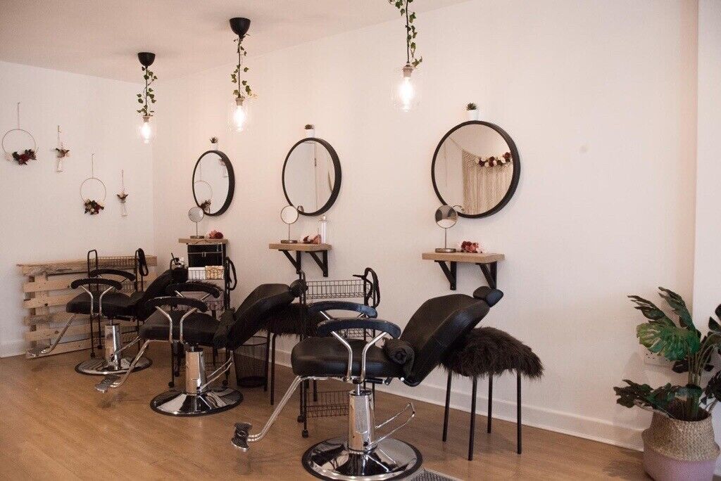 Beauty salon Chairs to rent on self employed basis | in Sheffield