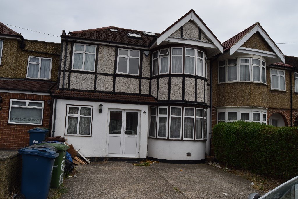 South Harrow 3 Bedroom House For Rent