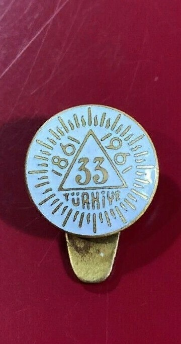 Vintage Turkey Flag Pin Back Button - Flags of the World
