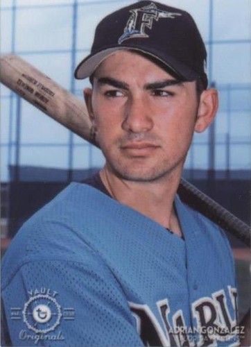 2016 Topps Legacies of Baseball - Adrian Gonzalez #VM-17