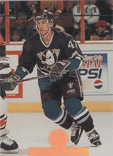 1994-95 Leaf - Stephan Lebeau #162