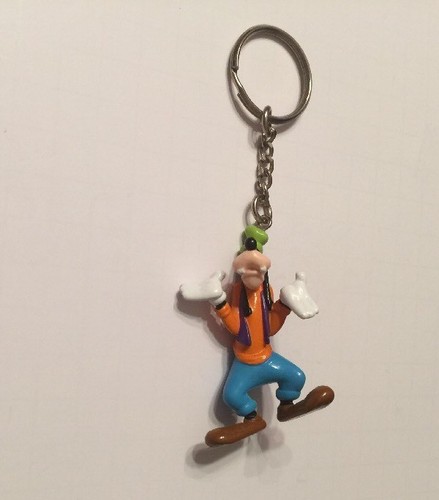 Disney Goofy Standing Shrugging PVC Keychain Keyring Applause