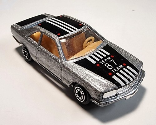 ベンツ1/87 DTM 2004 Mercedes-Benz Set （8台） ベンツ1/87 DTM 2004 Mercedes-Benz Set （8台）