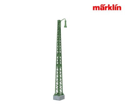 Turmmast mit Lampe in