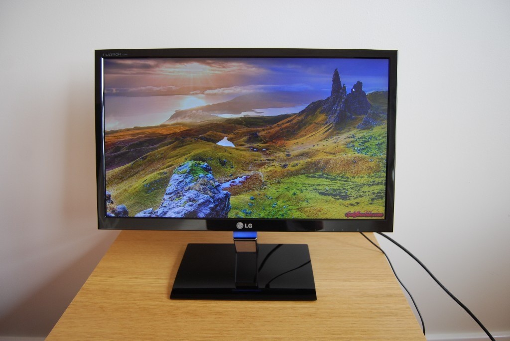 LG Flatron E2260VPN 21.5" LED Backlit Full HD Monitor in Anniesland