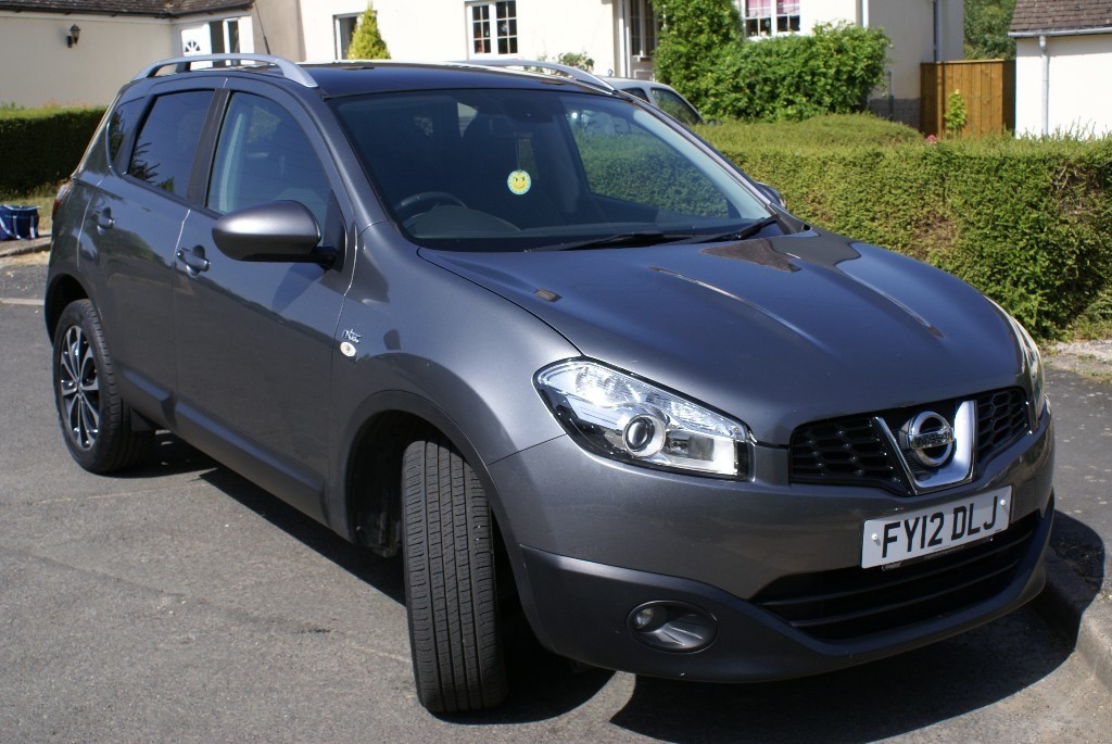 Nissan qashqai 2012 года