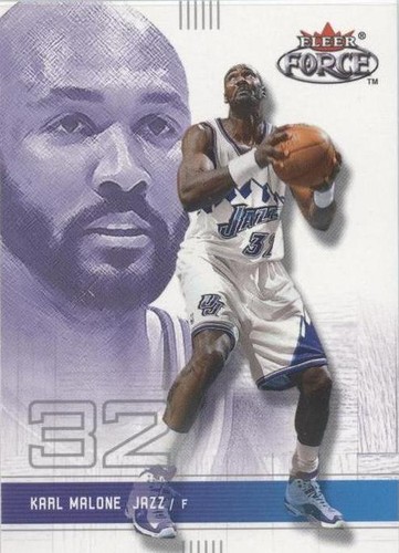 2001-02 Fleer Force - Karl Malone #4
