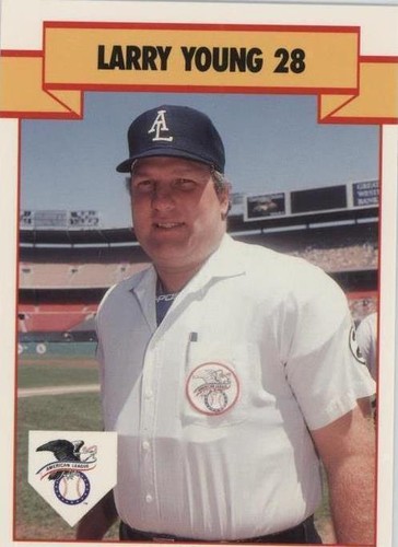 1990 T&M Umpires - Larry Young #50