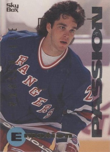 1995-96 Skybox Emotion - Luc Robitaille #118