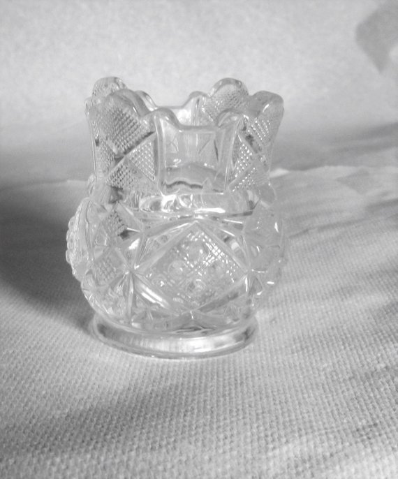 Antique EAPG US Glass Clear Crystal Toothpick Holder 2.5