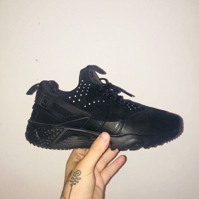Nike huarache ULTRA DEPOP @MrEverything | in Nike Air Max 95 Triple Black Men's Shoes Size 10.5 Depop