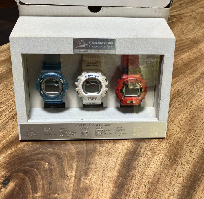 【2025】お歳暮・冬ギフト CASIO watch Men's box Original set 3-piece 98 FRANCE G-SHOCK 時計