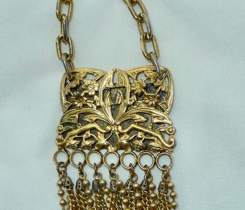 ファストファッション通販サイト雑誌 イヴサンローラン チェーンベルトは 70年代 気のきかないメダリオンw Tassles ボール チェーン を裂きます セール ストア Www Cakeindustry In