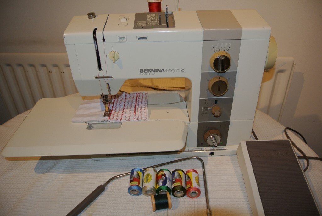 Bernina Record 930 Electronic Multi Decorative Stitch Sewing machine