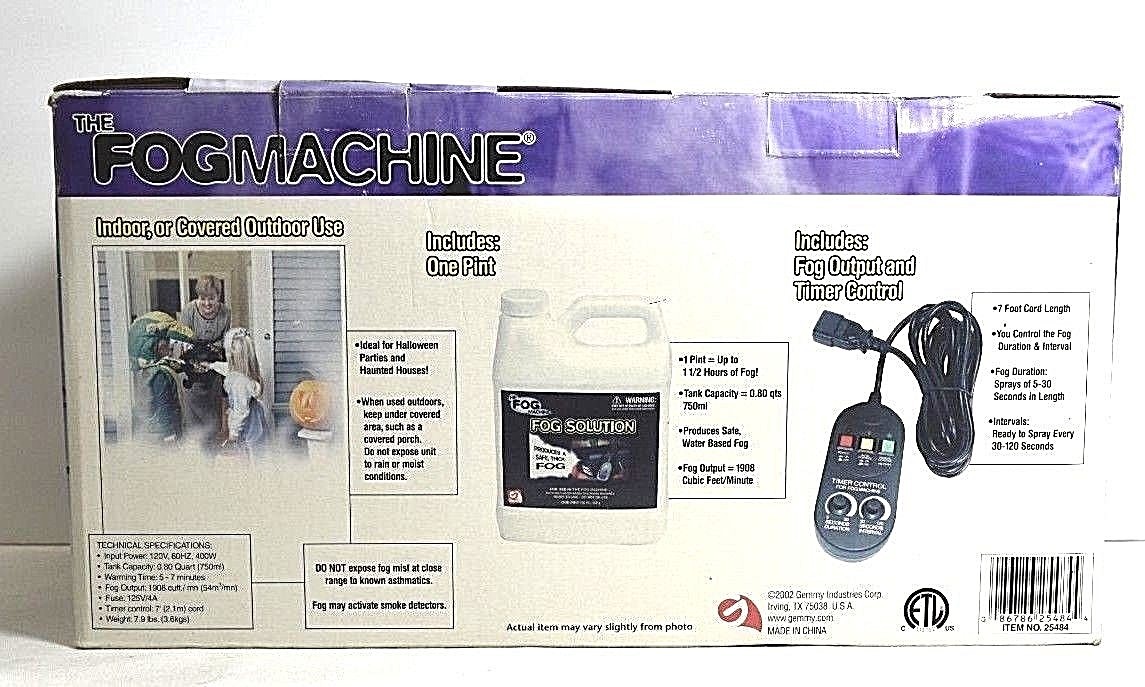 THE FOG MACHINE Halloween 1 Pint Fluid included w/ remote NIB w/Bracket to hang