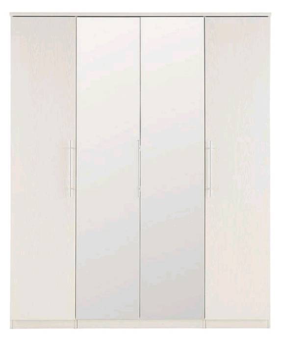 New Prague 4 Door Mirrored Wardrobe With 3 Internal Drawers