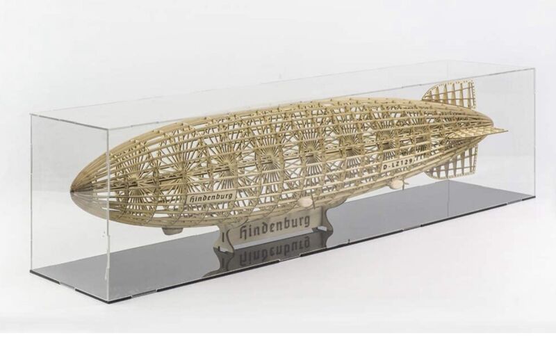 1/408 Wooden Static Model Display Replica 600mm Hindenburg Zeppelin LZ-129