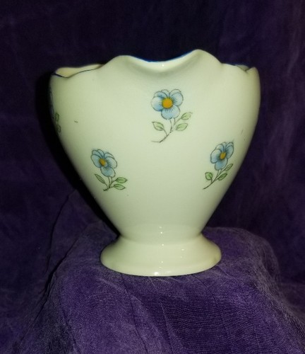 Vintage English Heathcote PANSIES Best Bone Creamer England  VG!
