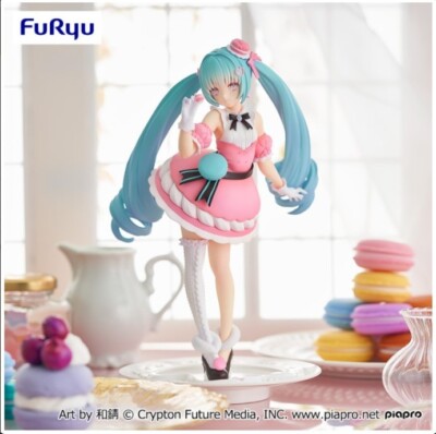 HATSUNE MIKU Exceed Creative Figure SweetSweets Macaron FuRyu 21cm Auth. Japan
