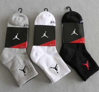Nike Air Jordan 3 Pairs Everyday Max Ankle Socks Men s Size L  8-12