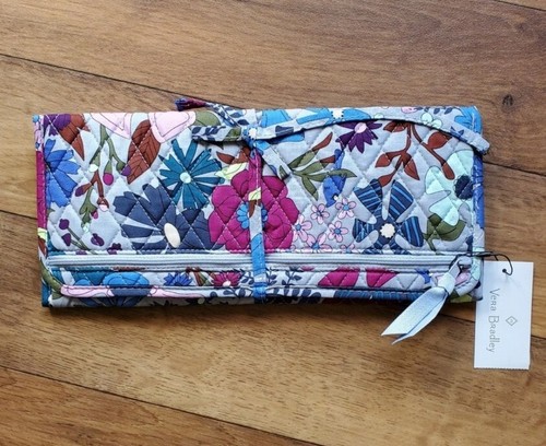 Cover Bengal Lily Nwt