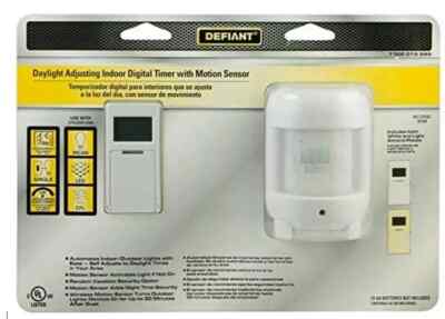Defiant Daylight Adjusting Indoor Digital Timer with Motion Sensor NEW