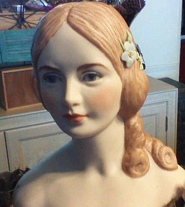 Jeanie Sculpted Fawn Zeller Original 16