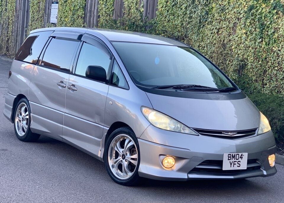 Toyota estima 2020