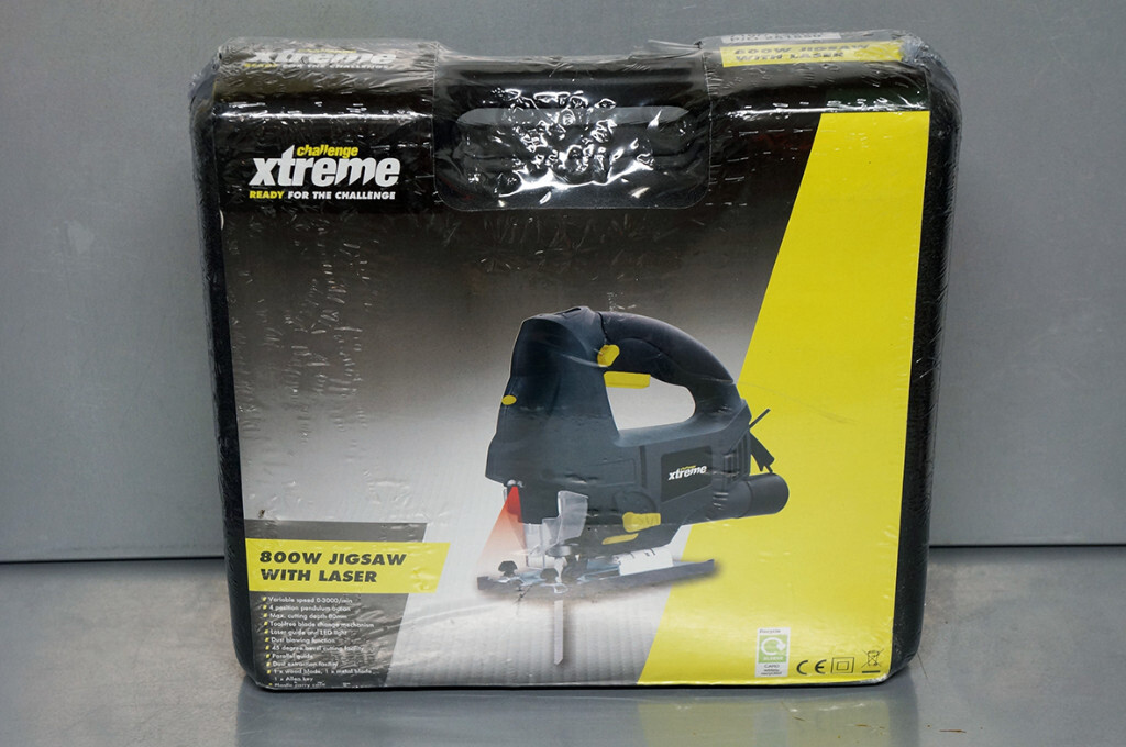 CHALLENGE XTREME 800W CORDED JIGSAW WITH LASER NEW & BOXED in
