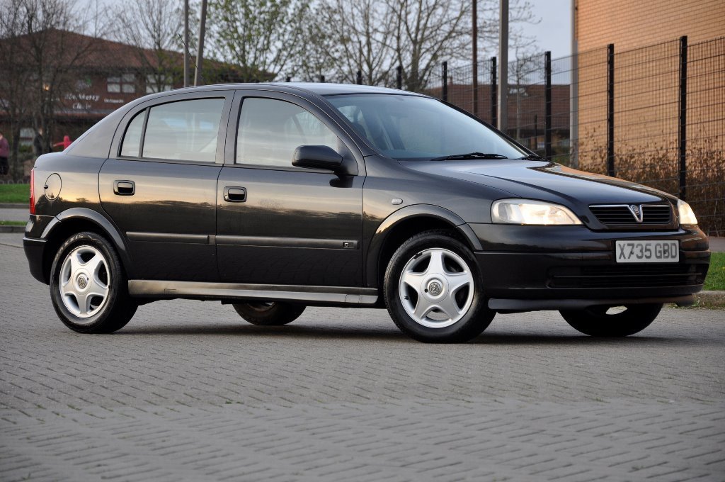 Opel astra 2000 года