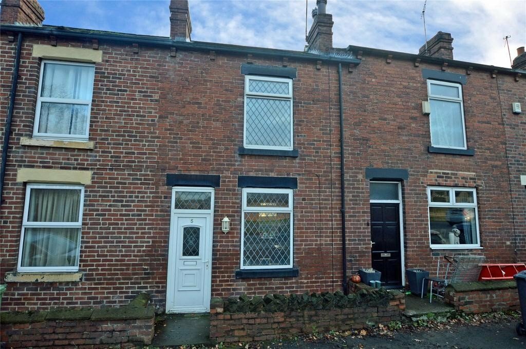 **LET BY** LIVERPOOL ROAD NEWCASTLEUNDERLYME GOOD CONDITION**LOW